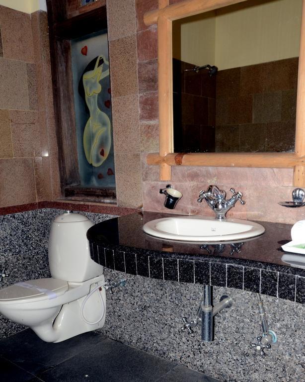 Imperial Heights Hotel Almora Luaran gambar