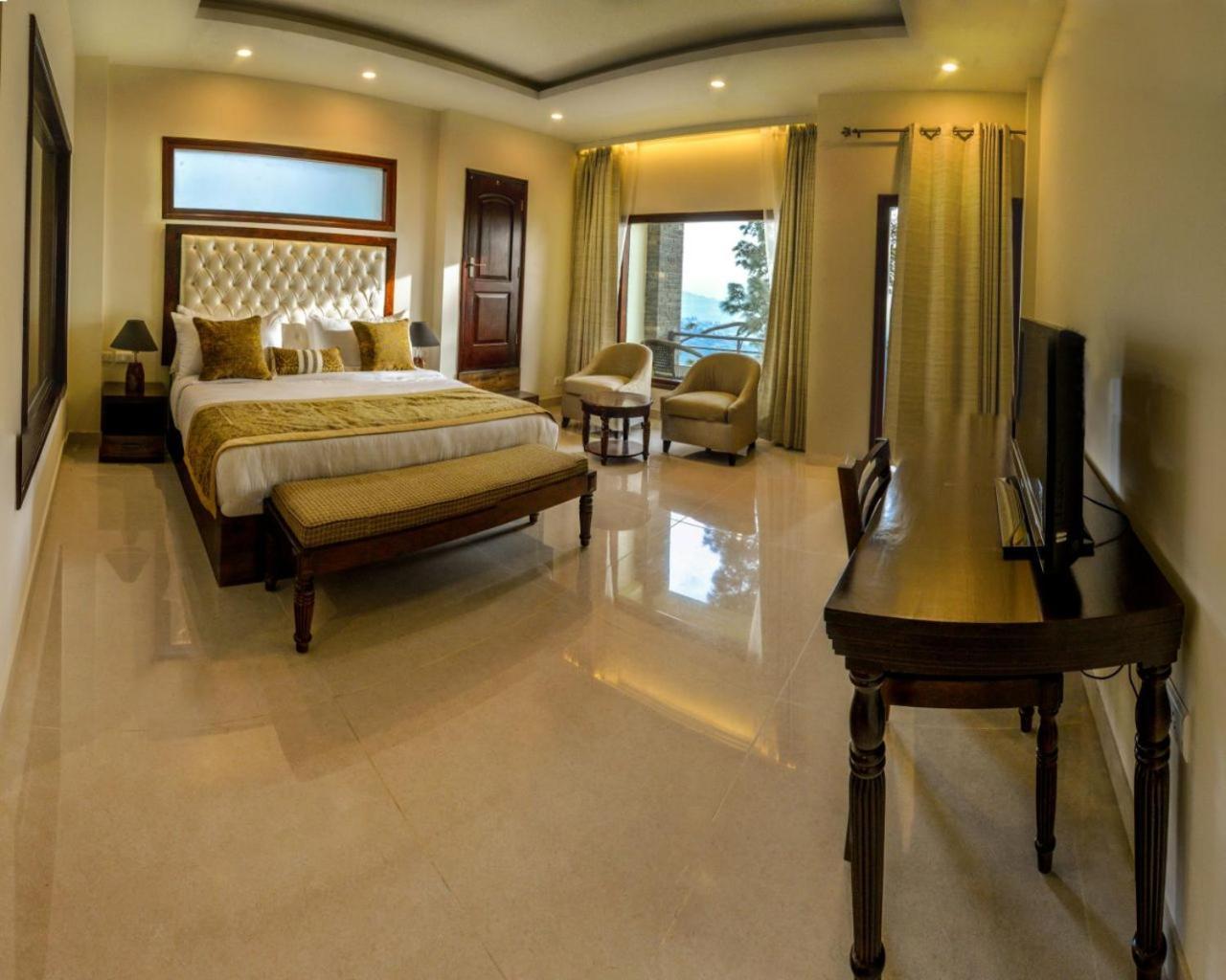 Imperial Heights Hotel Almora Luaran gambar