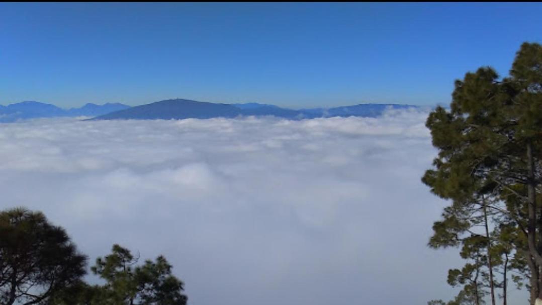 Imperial Heights Hotel Almora Luaran gambar